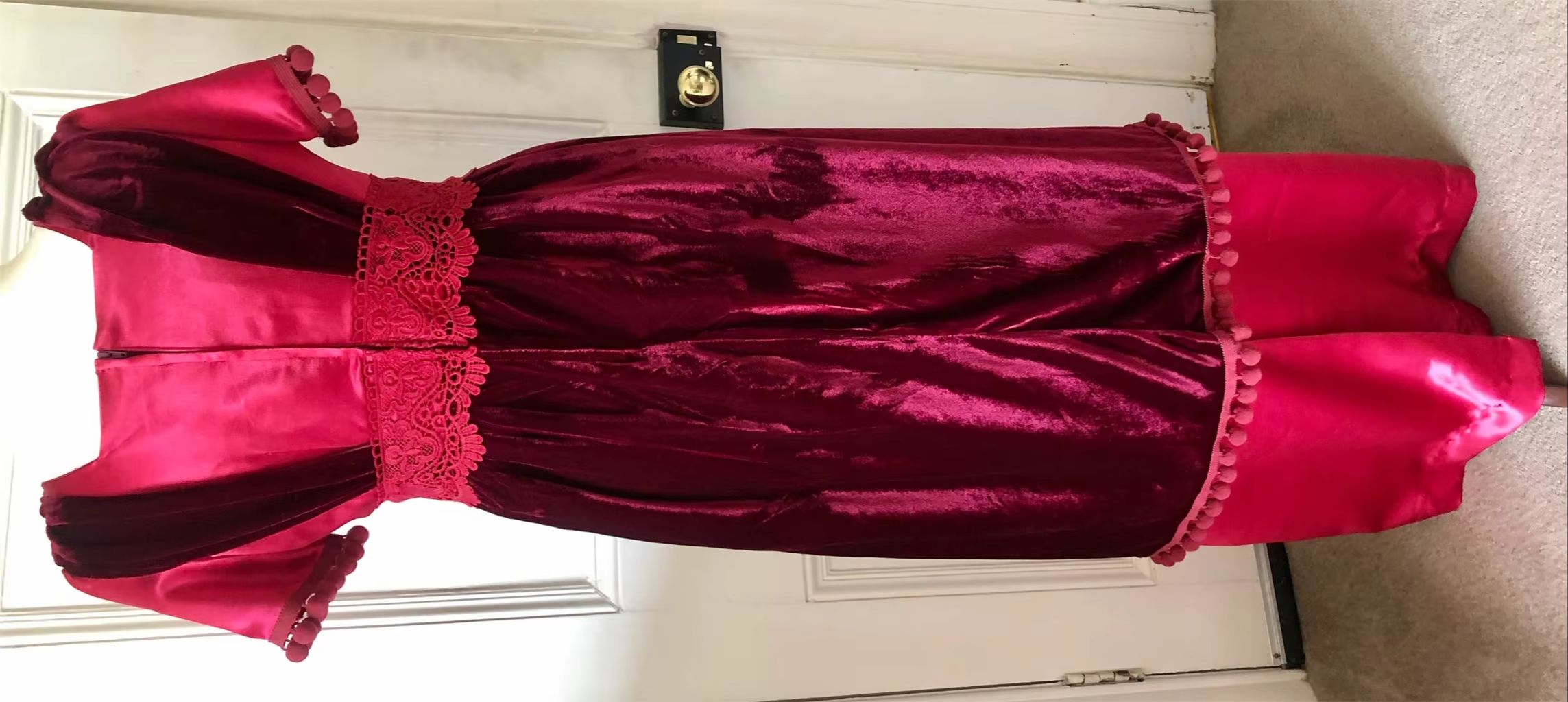 Victorian Edwardian Downton Ab – обзор и цена Embroidery Rose