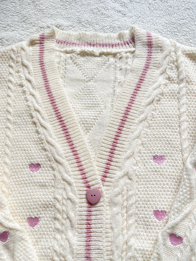 Lover Cardigan with Pink Heart – обзор и цена Embroidery Lovers